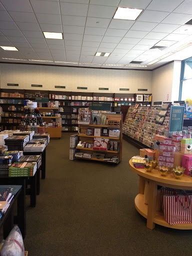 Book Store «Barnes & Noble», reviews and photos, 11 W Hillsdale Blvd, San Mateo, CA 94403, USA