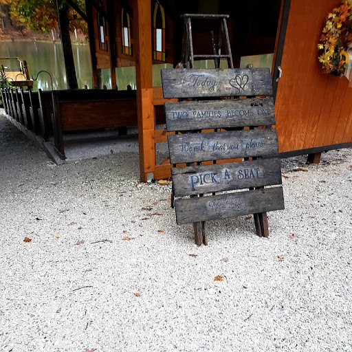 Event Venue «The White Owl», reviews and photos, 2190 Kohn Rd, Wright City, MO 63390, USA