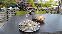 Plats et boissons du Bar-restaurant à huîtres Le Cailloc à La Teste-de-Buch - n°1