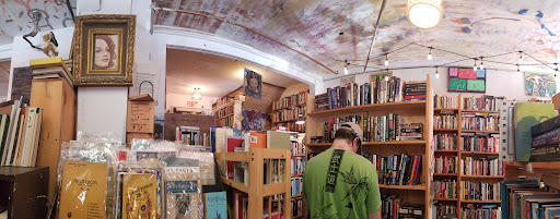 Book Store «Rust Belt Books», reviews and photos, 415 Grant St, Buffalo, NY 14213, USA