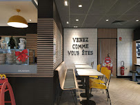 Atmosphère du Restauration rapide McDonald's à Bédarieux - n°6