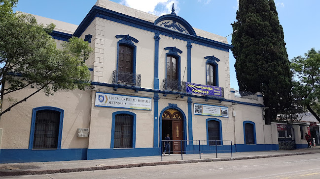 Opiniones de Colegio Y Liceo Mariano en La Paz - Escuela