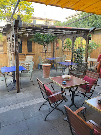 Atmosphère du Restaurant Les délices de c line b à Saint-Rémy-de-Provence - n°15