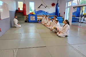 BUSHIDO Szkoła sztuk walki image