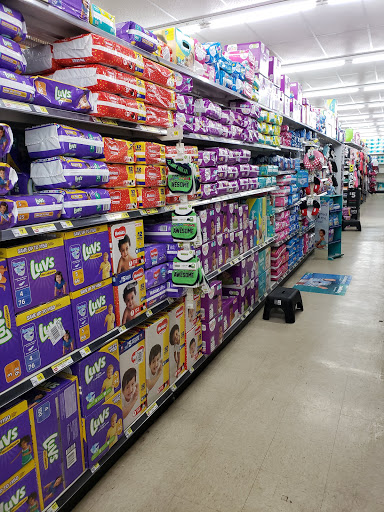 Discount Store «Dollar General», reviews and photos, 1120 W Walnut St, Albany, IN 47320, USA