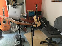 All Things Musical Online - Photo 4 - Car repair in Hamden, CT, New Haven