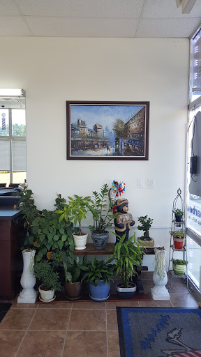 Barber Shop «17 Barber Shop», reviews and photos, 754 Warrenton Rd #101, Fredericksburg, VA 22406, USA