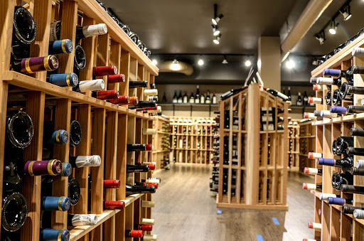 Wine Store «Wine Merchant Ltd», reviews and photos, 7817 Forsyth Blvd, Clayton, MO 63105, USA