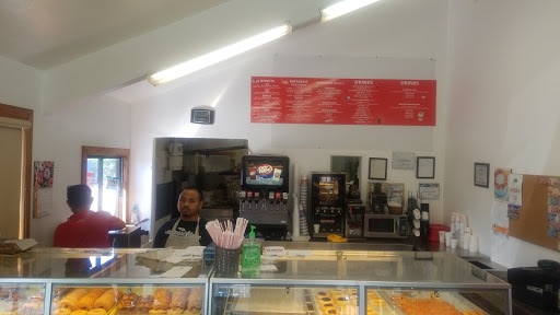 Donut Shop «Snowflake Donuts & Kolaches», reviews and photos, 1487 Junction Hwy, Kerrville, TX 78028, USA