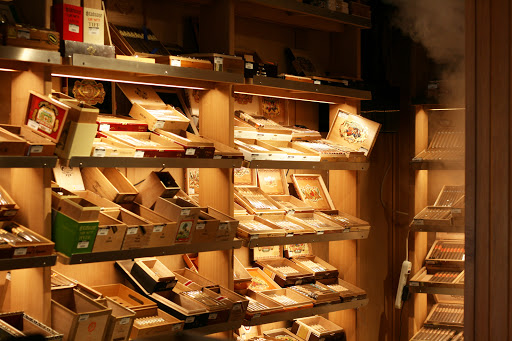 Tobacco Shop «Tobacco Leaf», reviews and photos, 7351 Assateague Dr, Jessup, MD 20794, USA