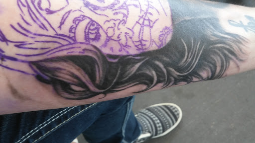 Tattoo Shop «Bright Ideas Tattooing», reviews and photos, 2403 E Main St, Murfreesboro, TN 37127, USA