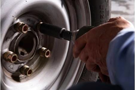 Auto Repair Shop «Pacific Auto Repair», reviews and photos, 124 Highland Ave, Burlingame, CA 94010, USA