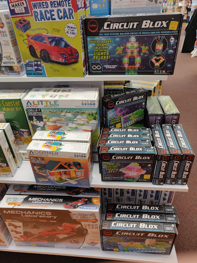 Toy Store «San Marino Toy & Book Shoppe», reviews and photos, 2476 Huntington Dr, San Marino, CA 91108, USA