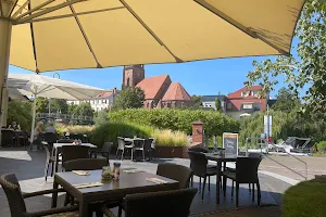 Restaurant u. Pension Zum Alten Hafen image
