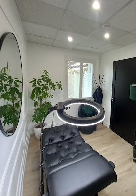 Microblading Extension de Cils L'Art Du Regard Angoulême à Angoulême