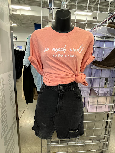 Thrift Store «Goodwill Short Pump Retail Store», reviews and photos, 4200 Tom Leonard Dr, Glen Allen, VA 23060, USA