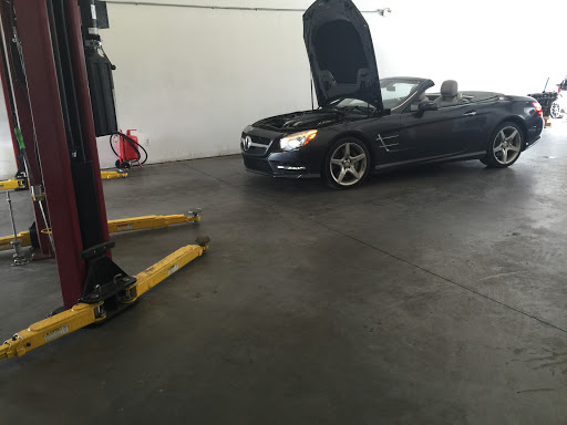 Auto Repair Shop «Euro Motors», reviews and photos, 6663 Narcoossee Rd #154, Orlando, FL 32822, USA