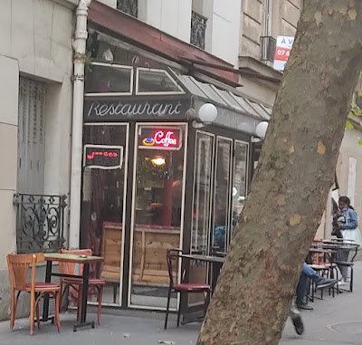 La Source à Paris