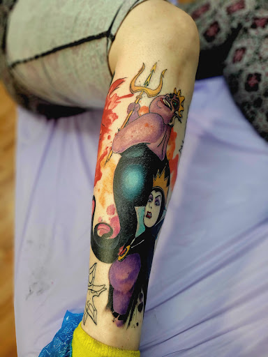 Explore state of florida tattoo ideas, creative tattoo ideas in Benton, available at Spectrum Tattoo