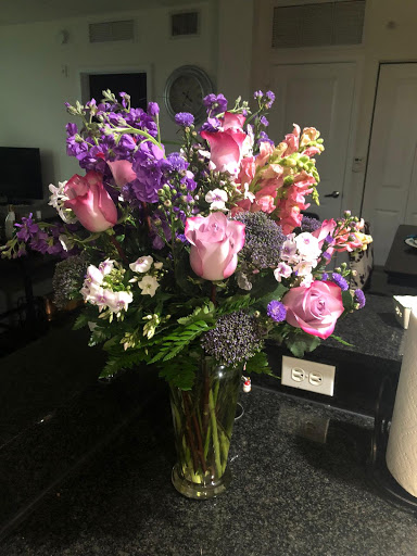 Florist «Enchantment Florist», reviews and photos, 1418 S Andrews Ave, Fort Lauderdale, FL 33316, USA