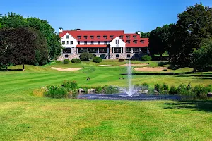 Club de Golf Beaconsfield Golf Club image