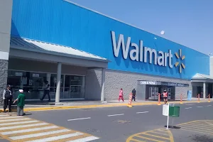 Walmart Ciudad Jardín image