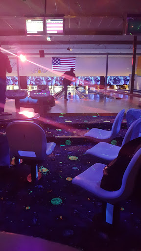 Bowling Alley «Oak Ridge Bowling Center», reviews and photos, 246 S Illinois Ave, Oak Ridge, TN 37830, USA