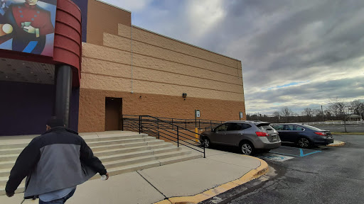 Movie Theater «Cinemark Movies 10», reviews and photos, 1796 W Newport Pike, Wilmington, DE 19804, USA