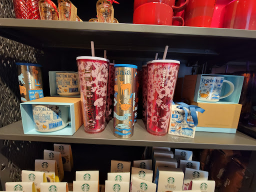 Coffee Shop «Starbucks», reviews and photos, 10344 Main Street, Fairfax, VA 22030, USA