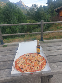 Plats et boissons du Pizzeria Marsu Pizza à Saint-Martin-de-Queyrières - n°2