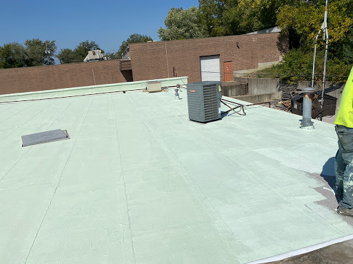 Roofing Contractor «Redhammer Roof Group Llc», reviews and photos, 1401 Kansas Ave, Kansas City, MO 64127, USA