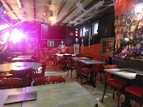 Atmosphère du Restaurant La Taverne à Flers - n°5