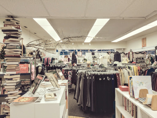 Thrift Store «American Cancer Society & Discovery Shop», reviews and photos, 2942 F St, Eureka, CA 95501, USA