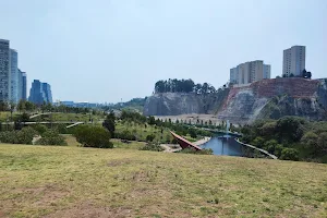 Parque La Mexicana image