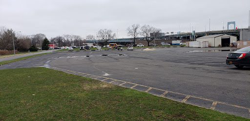 Public Golf Course «Clearview Park Golf Course», reviews and photos, 202-12 Willets Point Blvd, Queens, NY 11360, USA