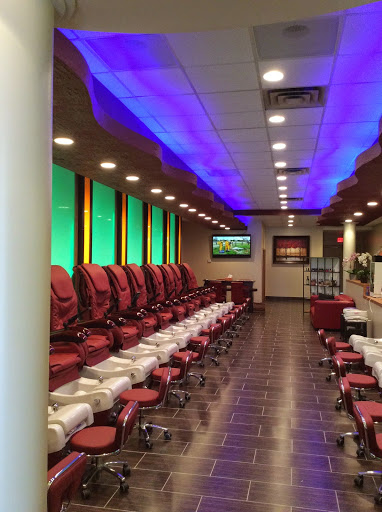 Nail Salon «7 nails and spa», reviews and photos, 225 Snelling Ave N, St Paul, MN 55104, USA