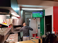 Atmosphère du Pizzeria Pizza Connection à Berre-l'Étang - n°1