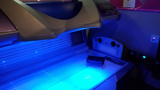 Laundry «Laundry & Tan Connection», reviews and photos, 7329 W 10th St, Indianapolis, IN 46214, USA