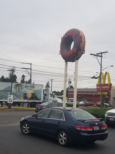 Donut Shop «Happy Donuts», reviews and photos, 305 2nd St NE, Puyallup, WA 98372, USA