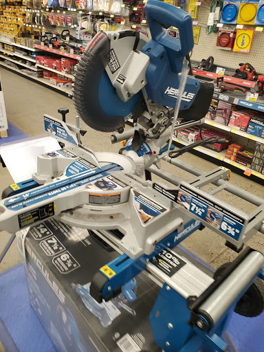 Hardware Store «Harbor Freight Tools», reviews and photos, 50 Springer Dr, Bangor, ME 04401, USA