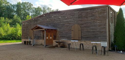 Wedding Venue «Natchez Hills Vineyard. Middle Tennessee Wedding Venue», reviews and photos, 109 Overhead Bridge Rd, Hampshire, TN 38461, USA