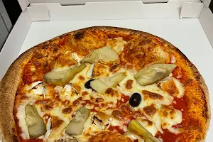 Cristo Pizza image