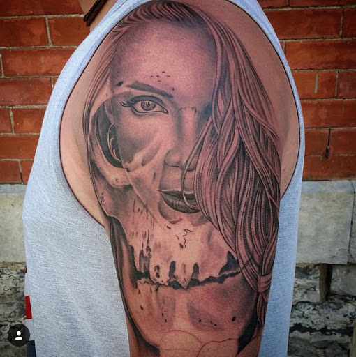 Body Piercing Shop «The Parlour», reviews and photos, 437 Franklin St Suite 1, Buffalo, NY 14202, USA