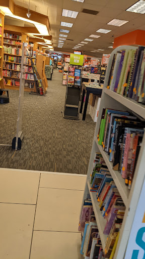 Shopping Mall «Town & Country Shopping Center», reviews and photos, 300 E Stroop Rd, Dayton, OH 45429, USA