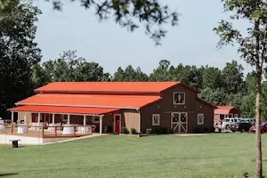 The Ole Oak Barn Wedding and Event Venue image