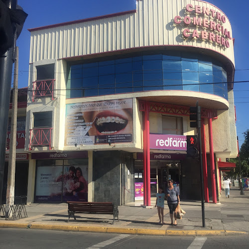 Clinica Dental Cabrero Dr.Gaston Reyes Pilser - Cabrero