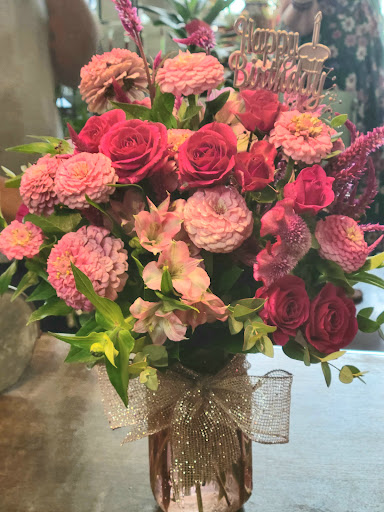 Florist «Sherwood Florist & Gift Shoppe», reviews and photos, 10239 Fair Oaks Blvd #A, Fair Oaks, CA 95628, USA