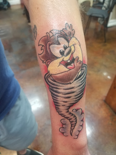 Tattoo Shop «Jolly Roger Tattoo», reviews and photos, 1375 Rock Quarry Rd #203, Stockbridge, GA 30281, USA