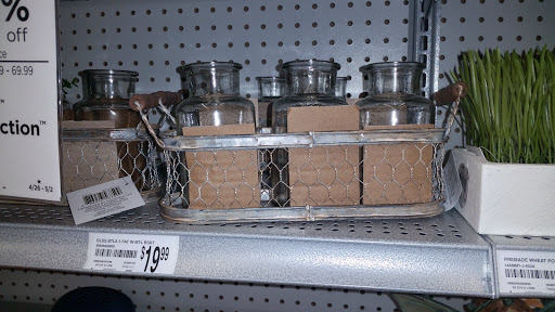 Craft Store «Michaels», reviews and photos, 10075 Crossing Way #620, Denham Springs, LA 70726, USA