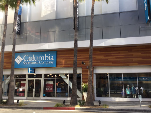 Sportswear Store «Columbia Sportswear Outlet at The Pike Outlets», reviews and photos, 35 Bay St, Long Beach, CA 90802, USA